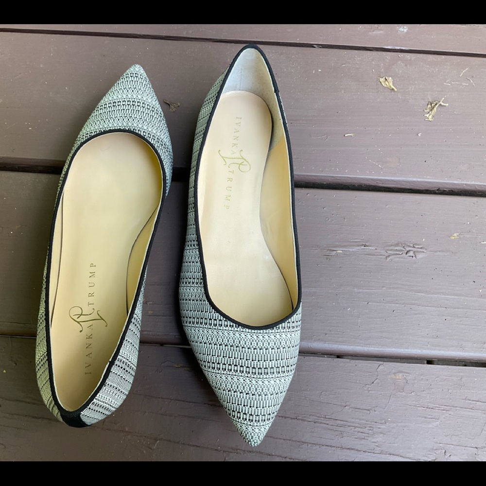 Ivanka Trump flat shoe